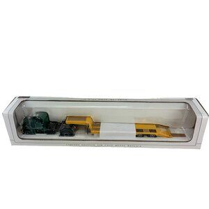 Speccast 1:50 Green Die Cast Metal WC Semi Truck Lowboy Trailer #38000
